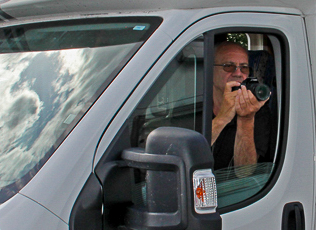 Hi there! I'm Arne, and I'm thrilled to welcome you to my world.